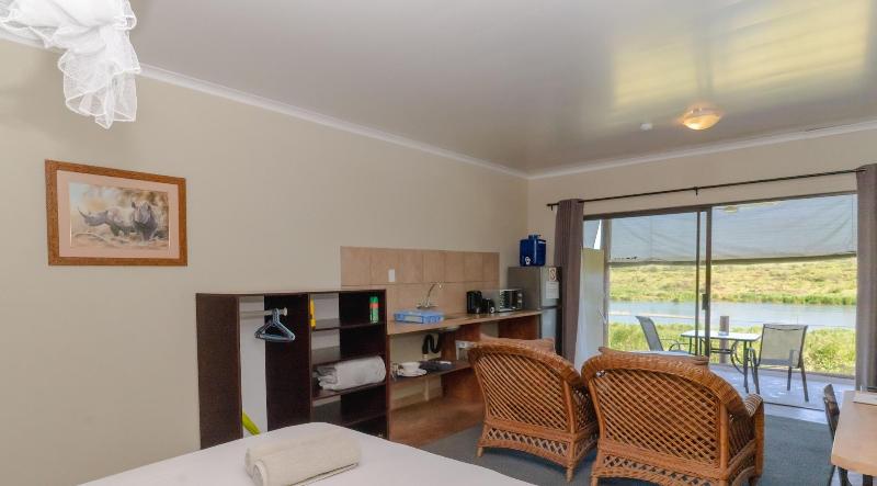 Crocodile Bridge Safari Lodge image