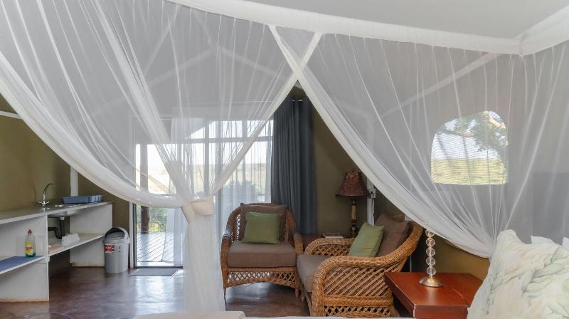 Crocodile Bridge Safari Lodge image