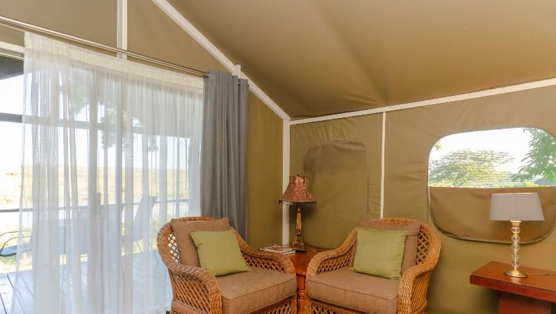Crocodile Bridge Safari Lodge image