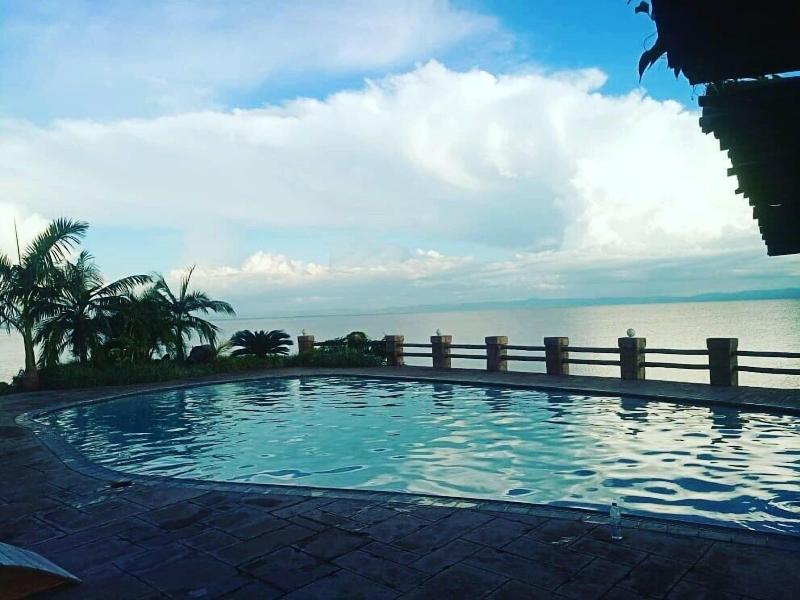 Lake Safari Lodge image
