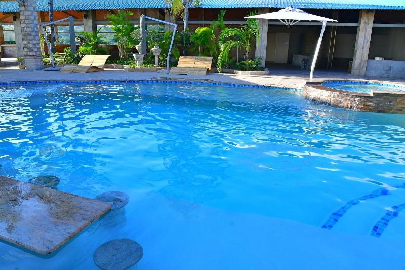 Lake Safari Lodge image