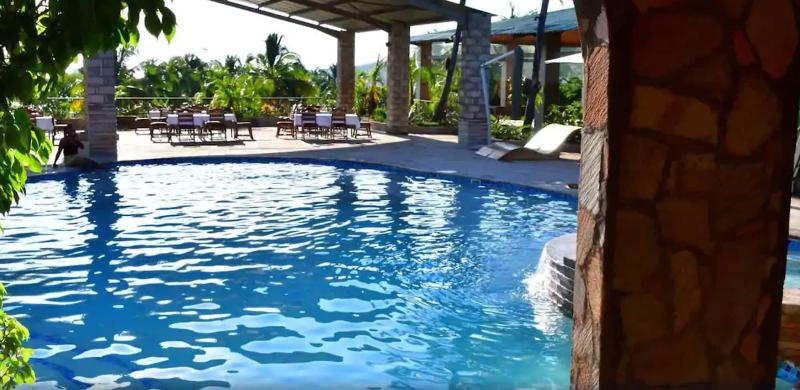 Lake Safari Lodge image