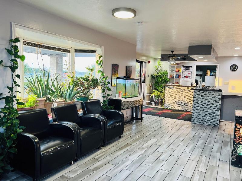 Relax Inn image