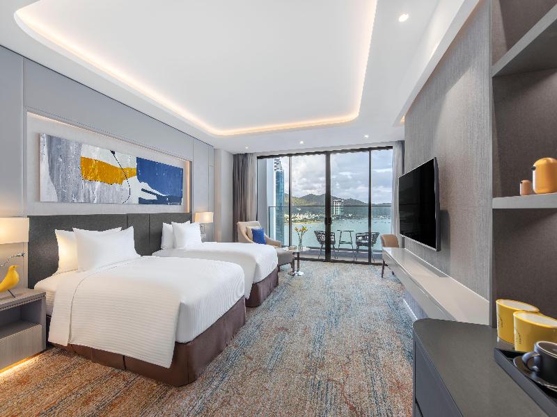 voco Scenia Bay Nha Trang image