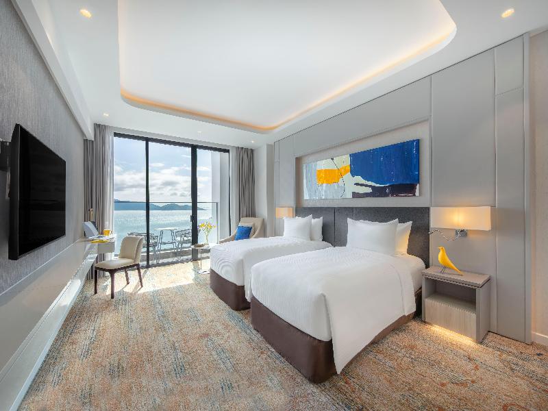 voco Scenia Bay Nha Trang image