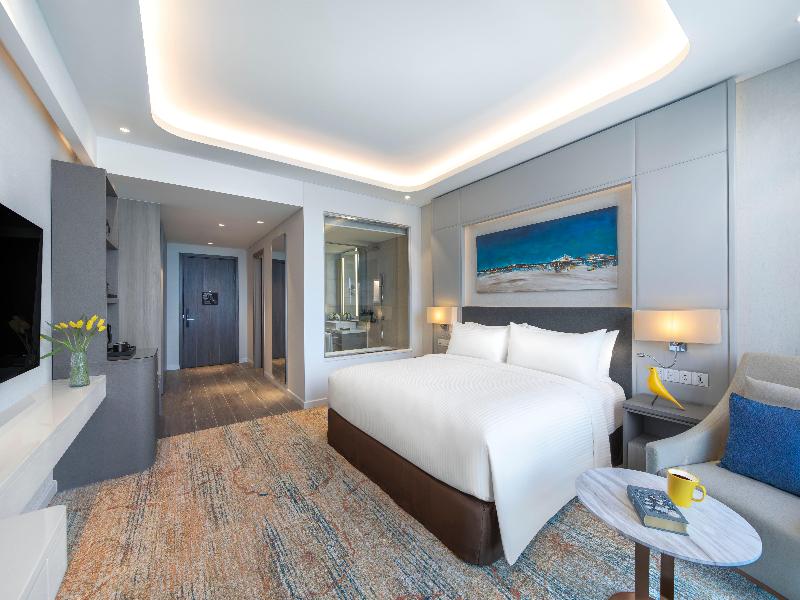 voco Scenia Bay Nha Trang image