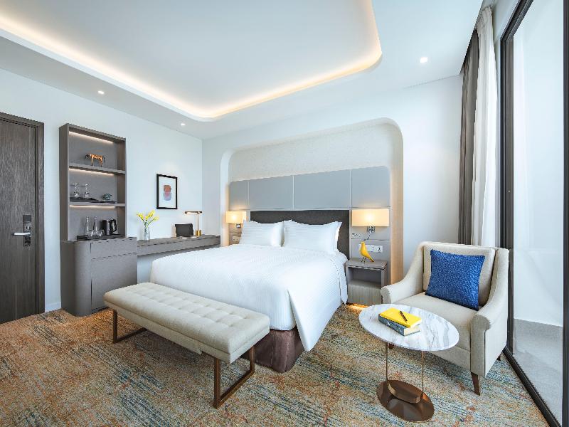 voco Scenia Bay Nha Trang image