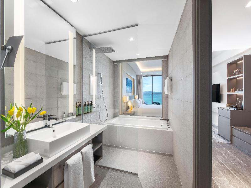 voco Scenia Bay Nha Trang image