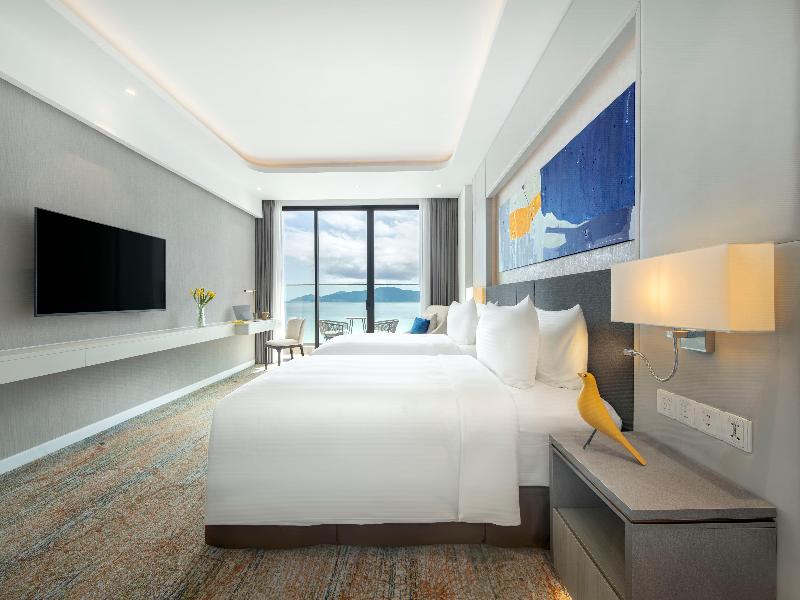 voco Scenia Bay Nha Trang image