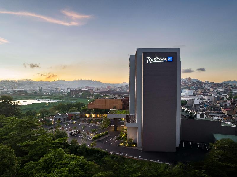 Radisson Blu Hotel Antananarivo Waterfront image