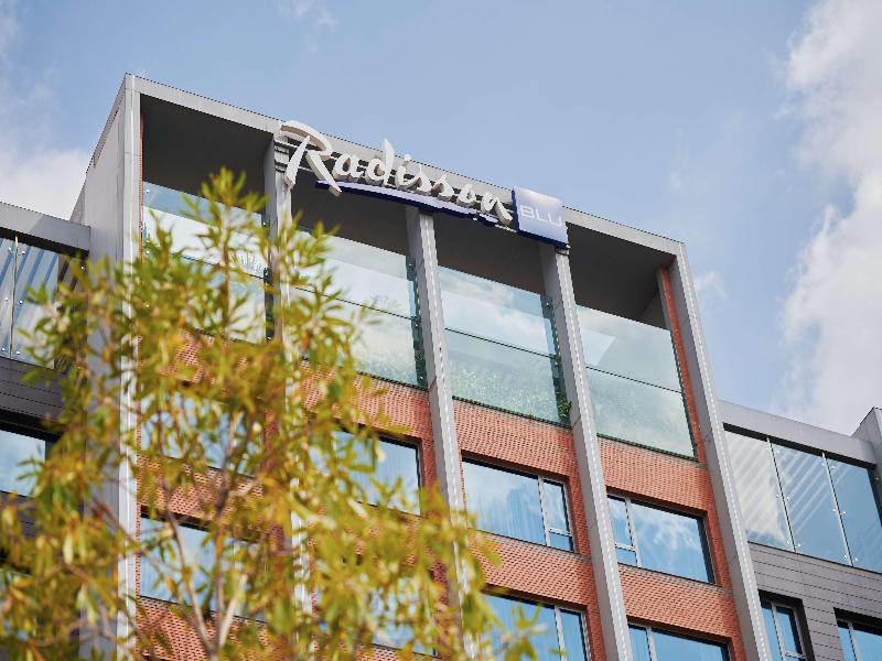 Radisson Blu Hotel Antananarivo Waterfront image