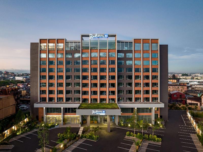 Radisson Blu Hotel Antananarivo Waterfront image