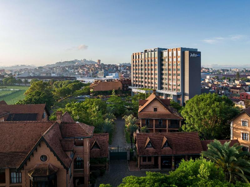 Radisson Blu Hotel Antananarivo Waterfront image