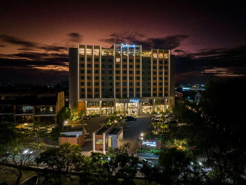 Radisson Blu Hotel Antananarivo Waterfront image