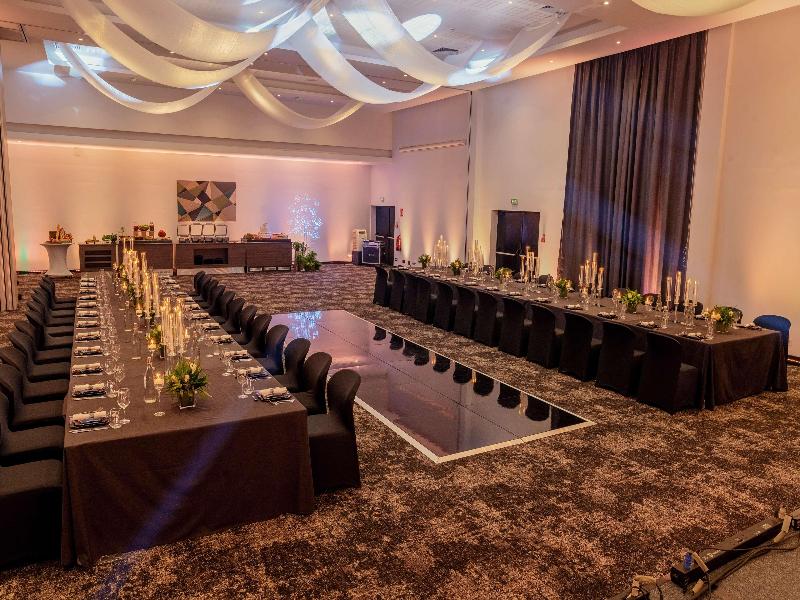 Radisson Blu Hotel Antananarivo Waterfront image