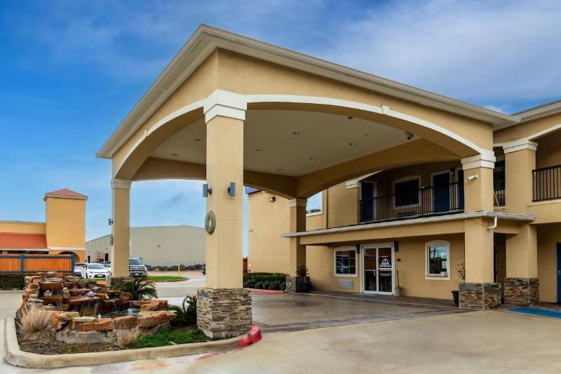 Americas Best Value Inn Houston Veterans Memorial image