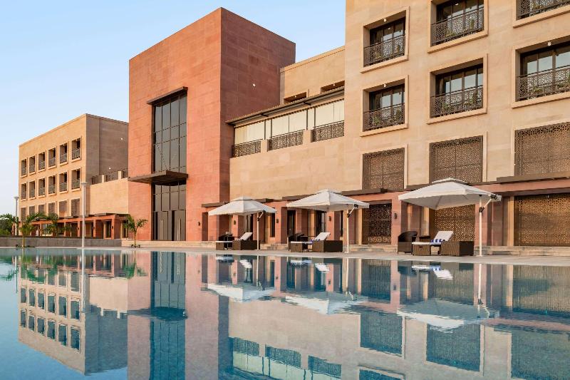 Ramada Encore By Wyndham Statue Of Unity image