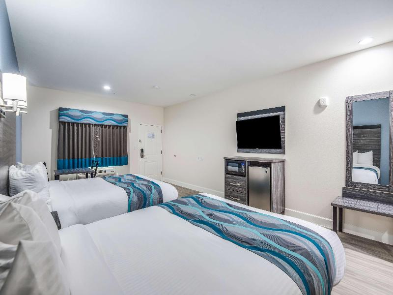 Americas Best Value Inn & Suites Houston at Hwy 6 image