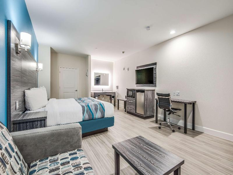 Americas Best Value Inn & Suites Houston at Hwy 6 image