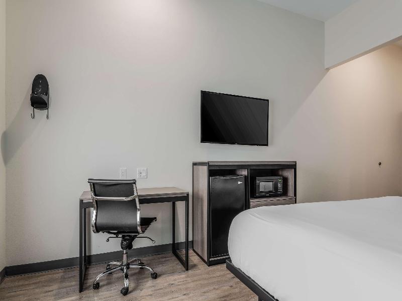 Americas Best Value Inn & Suites Katy image