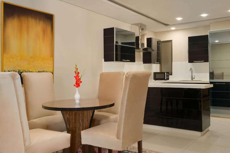 Ramada By Wyndham Lahore Gulberg II image