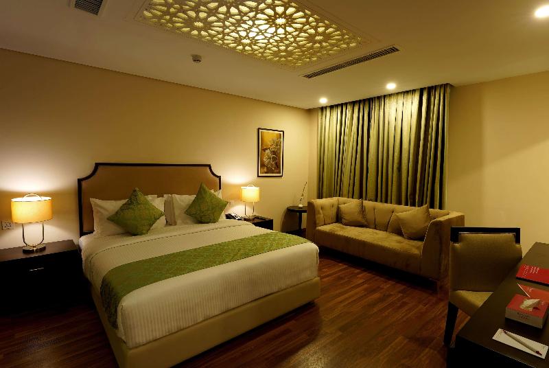 Ramada By Wyndham Lahore Gulberg II image