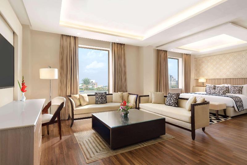 Ramada By Wyndham Lahore Gulberg II image