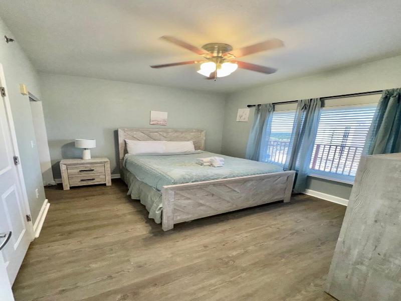 Shores of Panama Beach Resort — photo 40