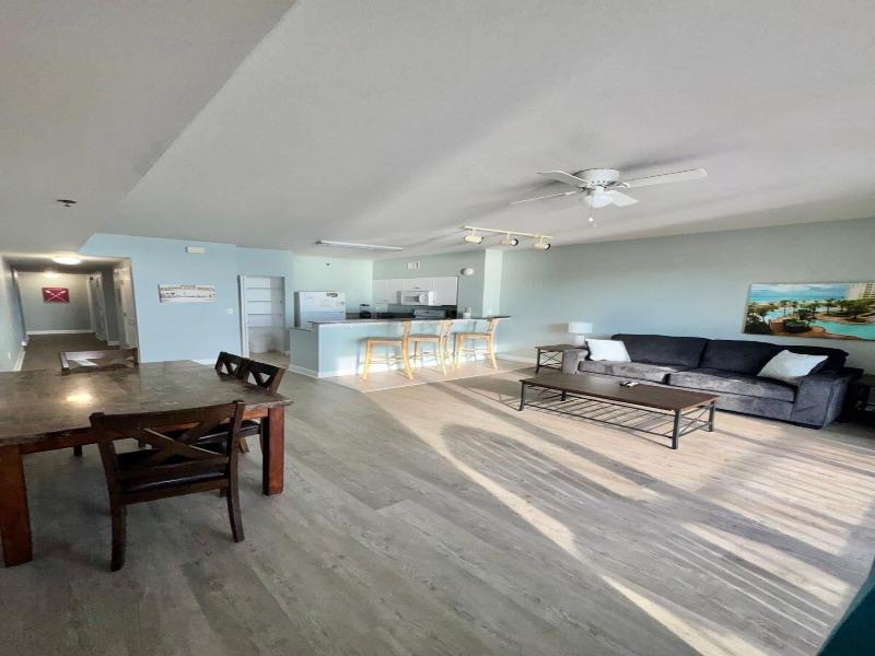 Shores of Panama Beach Resort — photo 4