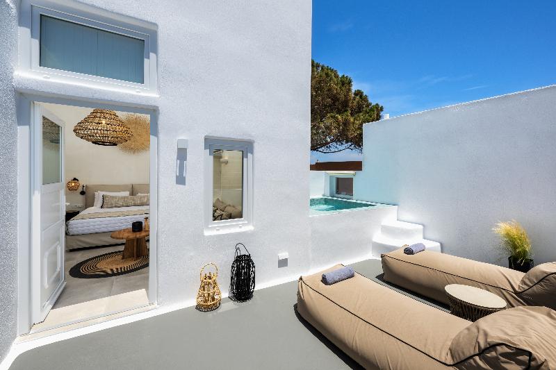 Hill Suites Santorini 4