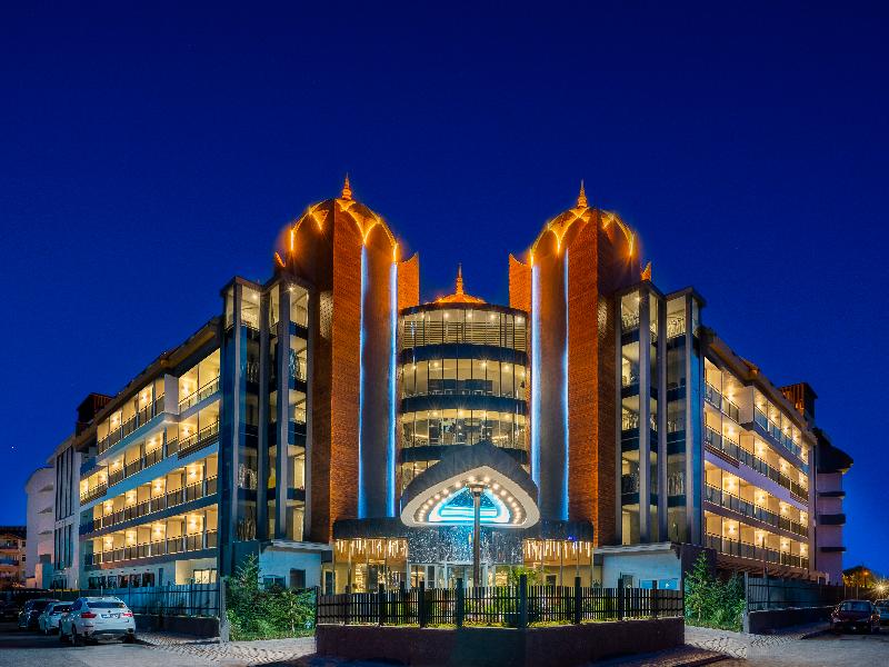 Arnor De Luxe Hotel & Spa image