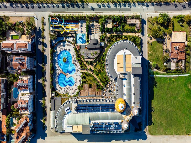 Arnor De Luxe Hotel & Spa image