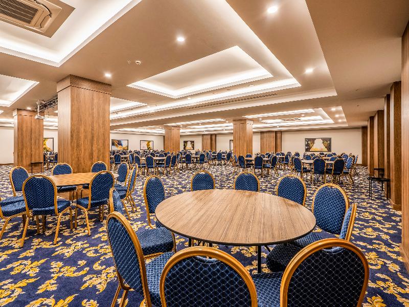Arnor De Luxe Hotel & Spa image