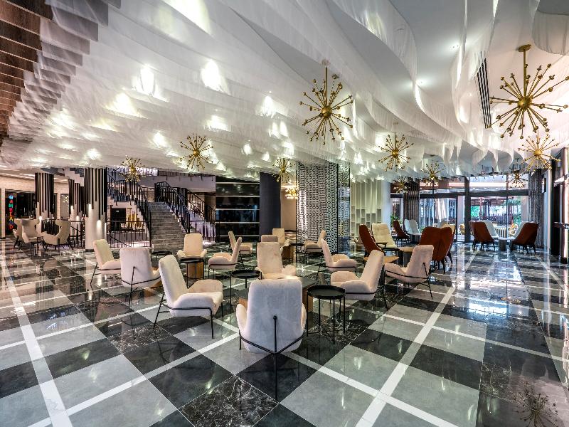 Arnor De Luxe Hotel & Spa image