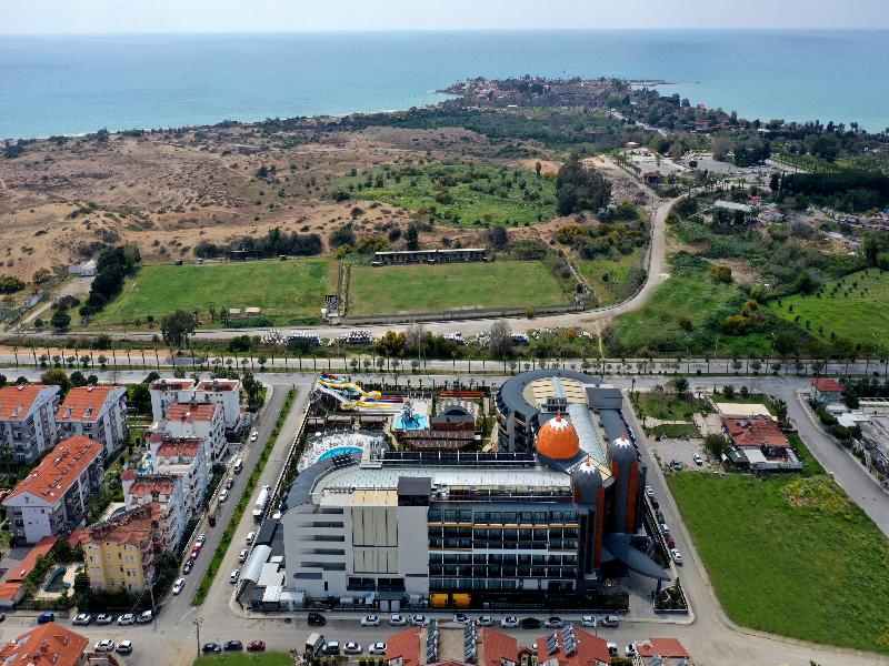 Arnor De Luxe Hotel & Spa image