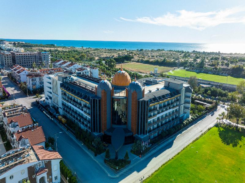 Arnor De Luxe Hotel & Spa image
