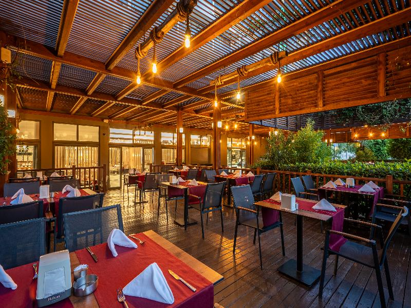 Arnor De Luxe Hotel & Spa image