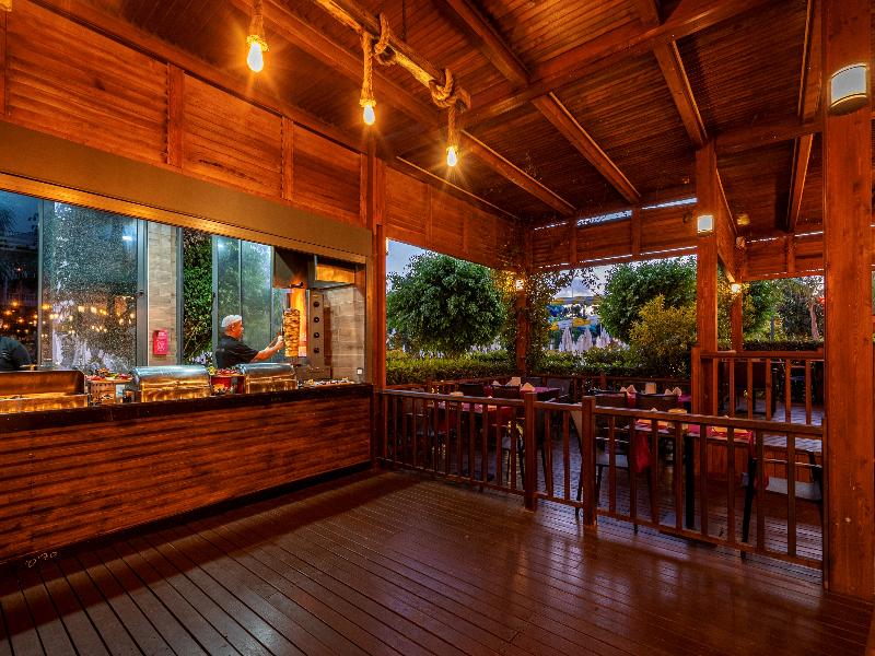 Arnor De Luxe Hotel & Spa image