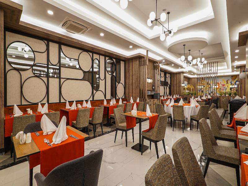 Arnor De Luxe Hotel & Spa image