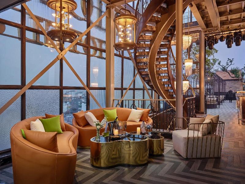 Peridot Grand Hotel And Spa By Aira image