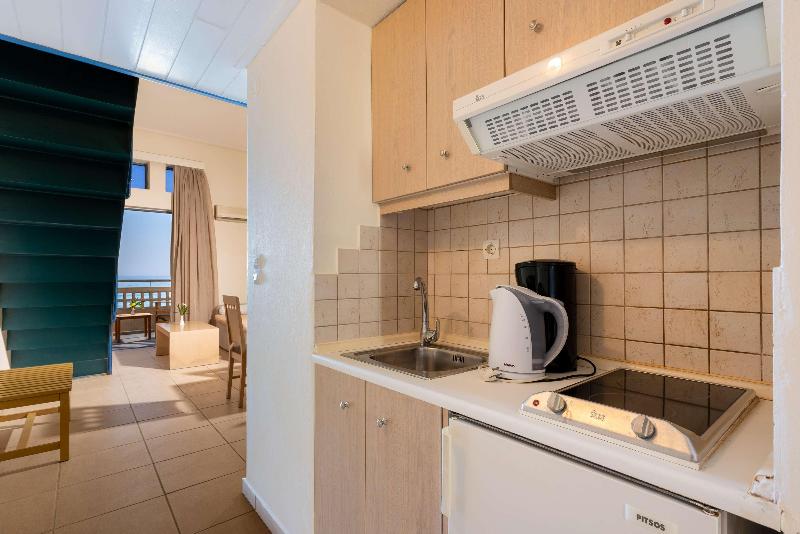 Pearl Beach Apartments — photo 5