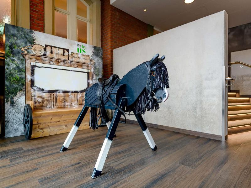 ibis Styles Coburg image