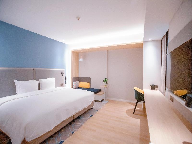 Holiday Inn Express Jinan Airport Zone image