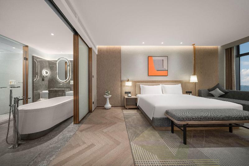 Holiday Inn Fuan image 9