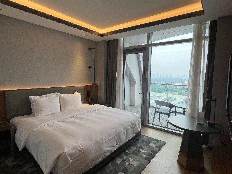 Holiday Inn Express Jining Cultural Center image