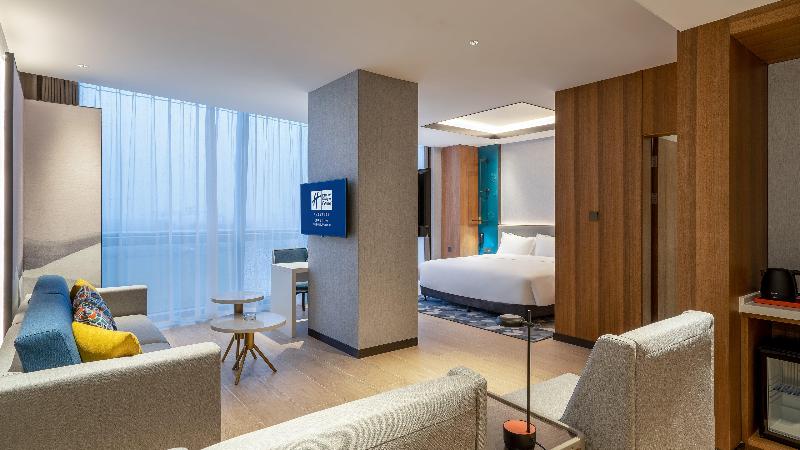 Holiday Inn Express Jining Cultural Center image