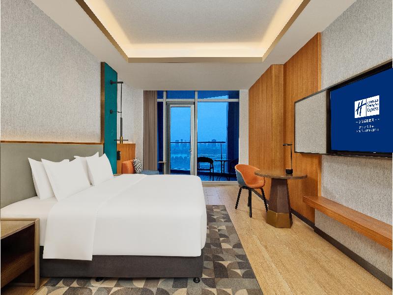 Holiday Inn Express Jining Cultural Center image