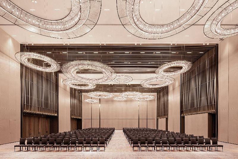 Crowne Plaza Qingdao Jinshui image