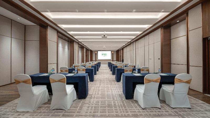 Holiday Inn Express Changchun Jingyue image