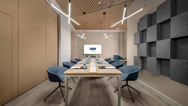 Holiday Inn Express Changchun Jingyue image